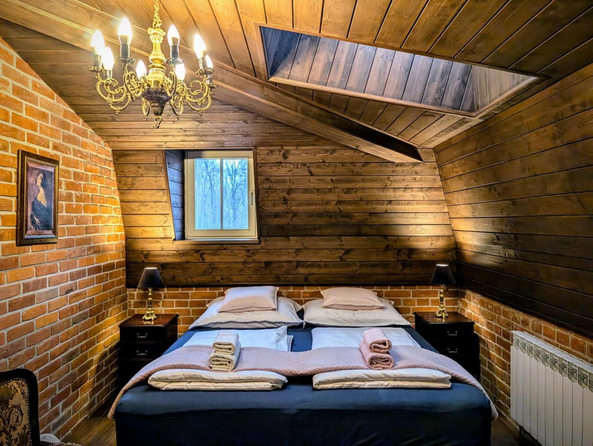 Dworek Atrium Tomaszów Lubelski エクステリア 写真